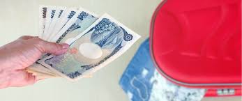 Bills come in 1,000 yen, 2,000 yen (very rare), 5,000 yen and 10,000 yen denominations. Everything You Need To Know About Japanese Yen When Traveling
