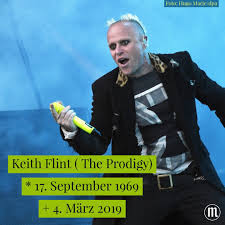 Keith flint, sänger der englischen band the prodigy, ist tot in seinem haus in essex gefunden worden. Mittelbayerische On Twitter The Prodigy Sanger Keith Flint Firestarter Wurde Am Morgen Tot In Seinem Haus Aufgefunden Https T Co Oqqeenx1jm Https T Co Xzdiitxvwc