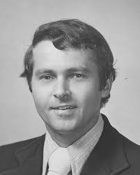 Kevin Hawes's Instagram, Twitter & Facebook