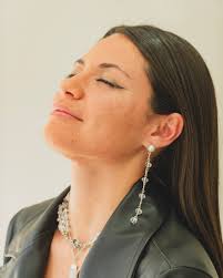 Argollas Labradas de Acero Quirúrgico con Baño de Oro