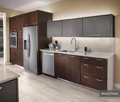 This Kitchen Features Quartersawn Cherry Cabinet Doors With A Saddle Suede Fin Kraftmaid Kitchen Cabinets Kitchen Cabinets Design Layout Kitchen Cabinet Design