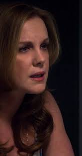 Weeds" Mother Thinks the Birds Are After Her (TV Episode 2008)