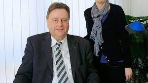 Für den Bankchef sind persönliche Kontakte wichtig