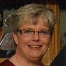 Julie Troxel's Instagram, Twitter & Facebook