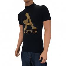 On l'adopte en mode casual, avec un jean, ou on l'associe à une pièce plus sophistiquée, pour créer un look décalé et moderne. T Shirt A Style Noir Vente T Shirt Manches Courtes Homme