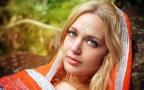 Download wallpaper for 1280x960 resolution | Indian girl portrait | girls |  Wallpaper Better