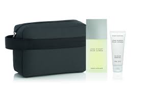 Issey Miyake Issey Miyake L Eau D Issey Pour Homme Issey Miyake Gift Set Issey Miyake L Eau D Issey Pour Homme 125ml Spray 75ml Shower Gel In A Toiletry Bag Rsp R780 Available Toiletry Bag Shower Gel Gifts
