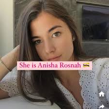 Anisha Rosnah Parents￼