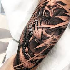 20 Fantastische Beispiele Fur Tier Tattoo Ideen Tier Ausgezeichnet Beispiele Ideen 20 Tolle Beis In 2020 Tigeraugen Tattoo Unterarm Tattoo Tatowierungen