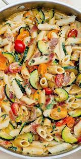 Creamy Summer Pasta With Prosciutto Bacon Zucchini And Grape Tomatoes Summer Pasta Dinner Memorialday Prosciutto Pasta Summer Pasta Zucchini Pasta