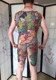 A missouri man with a body count tattoo on his face to allegedly mark the number of murders he committed was sentenced to 25 years in prison for a 2019 slaying, officials said friday. 8 9 3 Bodysuit Senju Horimatsu Wip Tattoos Von Tattoo Bewertung De