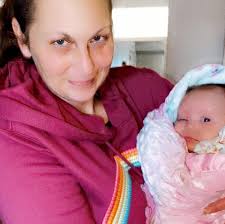 A $5,000 reward is being offered to anyone who gives information that leads  to a Kentucky teen's safe return. 13-year-old Wynter Wagoner was last seen  in Orlando, Kentucky, at her foster family's