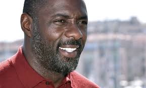 Idris Elba Lee el poema “Don't Quit” en anuncio público para la BBC