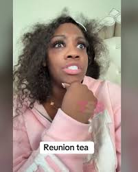 Non Black Eye Baddie! Diamond The Body parla dopo il suo alterco con  Natalie Nunn alla riunione dei Baddies Africa. Ammette che Natalie ha avuto  un bel colpo e dice che è