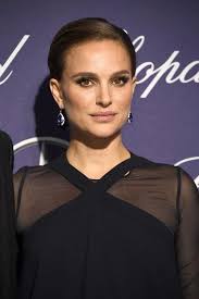 Portman is best known for portraying padmé amidala in the star wars prequel trilogy. 45 Jahre Lang Untersuchten Forscher Was Die Eltern Intelligenter Kinder Gemeinsam Haben Das Ist Ihr Ergebnis Natalie Portman International Film Festival Palm Springs Film Festival