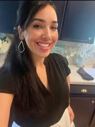 Does anyone know a good YouTube channel that does most of their cooking