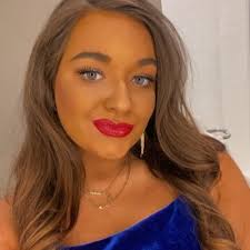 Abigail Lofton's Instagram, Twitter & Facebook