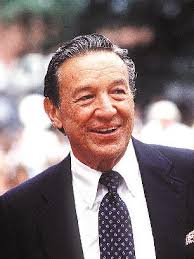 Newsman Mike Wallace left indelible mark