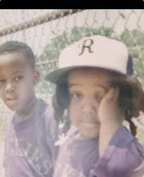 Someone sent this pic to me!!!...