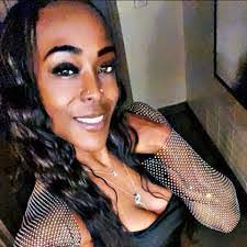 Lenore Mattson's Instagram, Twitter & Facebook