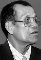 Khoa Hoang Obituary (2013)