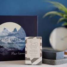 Vous adorez tester des nouveaux produits ? La Box Homme Cosmetiques Bio Et Fullsize