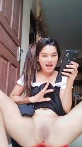 Gaby Cantik Eksib Show Meki Di Teras Rumah - LiveOmek