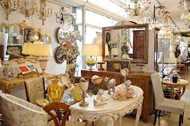 Vasto Assortimento Di Oggetti Di Design E Complementi D Arredo Classici Passa A Trovarci Dettagli Complementidiarredo Arredamento Design Oggetti