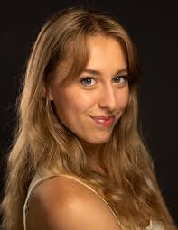 Lydia's Space (Short)