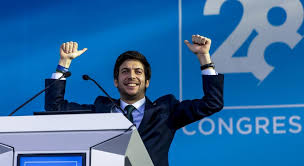 O deputado joão almeida vai ser candidato à liderança do cds no congresso nacional de janeiro de 2020, anunciou este sábado o próprio, em vídeo, através das redes sociais twitter e facebook. Congresso Do Cds Pp Mocao De Francisco Rodrigues Dos Santos Vence