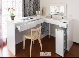 Latest Modern Corner Dressing Tables For Small Bedroom Designs 2018 Useful Tips On Choosin Corner Dressing Table Dressing Table Design Bedroom Dressing Table