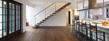 Zoom sur 26 cuisines avec parquet pour s'inspirer ! Quels Gestes Pour Preserver Le Parquet De Votre Cuisine L Artisan Du Plancher