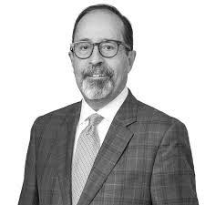 Kimberly Furtado's Instagram, Twitter & Facebook