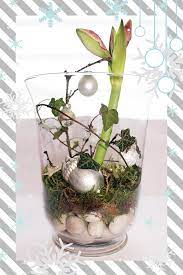 Wie wäre es, wenn sie eine große glasvase weihnachtlich dekorieren? Dekoration Weihnachtsdekoration Deko Weihnachten Weihnachten Dekoration