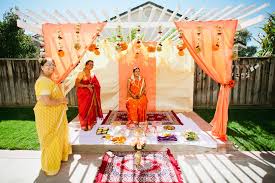 If you don't have any idea about your wedding decoration for a while, you can use two background styles or arches to make an embellishment. Indian Baby Shower Indian Traditional Baby Shower Godh Bharai Hindu Sari Saris Co Indian Baby Showers Indian Baby Shower Decorations Baby Shower Backdrop