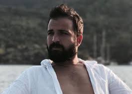 Derya uluğ hayranlarının heyecanla beklediği yeni albüm için geri sayım sürüyor. Asil Gok Kimdir Kac Yasinda Nereli Boyu Ve Kilosu Biliyo Org