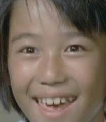 坂上忍 さんはまだ 3歳だったころに子役として芸能界へと入り、以後、天才と呼ばれる など、確固たる地位を築いていきました。 そんな 坂上忍 さんを検索してみると、 坂上忍が嫌いで消えてほしい!逮捕された原因は？若い頃の昔の画像! Https Xn O9ja893uzzaw79anxbca106hu14bql4ah8ds99e Com 2019 03 04 E5 9d 82 E4 B8 8a E5 Bf 8d E3 81 Ab E5 Ad 90 E4 Be 9b E3 81 8c E3 81 84 E3 82 8b Ef Bc 9f E5 Ad 90 E4 Be 9b E6 99 82 E4 Bb A3 E3 81 A8 E4 Ba 8b E5 8b 99 E6 89 80 Ef Bc 9f E7 8a Ac E3 81 Ae E3 82 B5