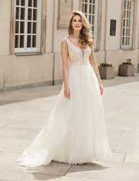 Victoria soprano 2018 brautkleider #hochzeit #hochzeitskleid #hochzeitskleid # brautkleid. Mode De Pol Hochzeitskleider