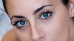 OT] My interview with a fashion designer who makes the umbrella girls'  outfit : r/motogp