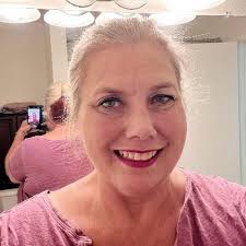 Glenn Capps (@glenniphone)