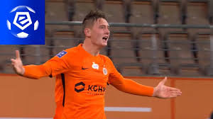 Bartosz białek (born 11 november 2001) is a polish footballer who plays as a forward for bundesliga club vfl wolfsburg. Mlodziezowiec Na Wage Zlota 10 Bartosz Bialek