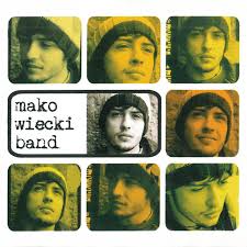 Aeterie to marka, która powstała z potrzeby tworzenia rzeczy klasycznych, ponadczasowych, pomagających podkreślać kobiece piękno. Otworz Oczy Song By Makowiecki Band Spotify