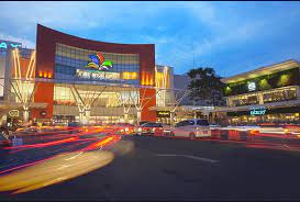Parkirannya luas, area pasar lumayan bersih dan banyak spot fotogenik untuk difoto. Lowongan Kerja Sekretaris Summarecon Mall Serpong Tangerang Serangkab Info