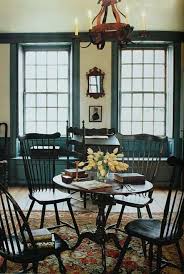 Light Walls Dark Trim I Want This Colonial Living Room Colonial House Interior Colonial Dining Room