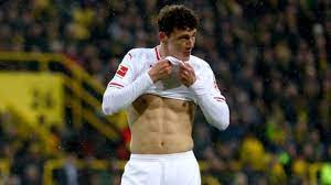 Fill the sixpack for your next session by recording direct using a jdv instrument preamp q3 coil eq and komit compressor. Wie Der Fc Bayern Vom Transferstau Ablenkt Kolumne Fc Bayern Munchen Sport Bild