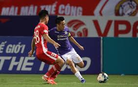 Hà nội fc cũng sẽ có đội hình mạnh nhất và văn hậu có thể sẽ được sử dụng trong trận này. Derby Thá»§ Ä'o Ha Ná»™i Fc Chia Ä'iá»ƒm Viettel Vá»›i Ä'á»™i Hinh Cháº¯p Va Bong Ä'a Vietnam Vietnamplus