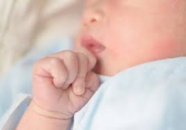C'est l'équivalent du sommeil paradoxal de l'adulte. Comprendre Les Cycles Du Sommeil De Votre Bebe Mpedia Fr