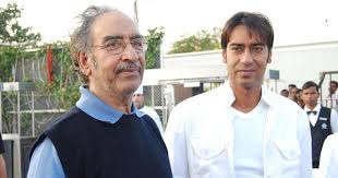 Veeru Devgan Stuntman And Father Of Ajay Devgn Dies In Mumbai Natwarlal (1979), kranti (1981), shahenshah (1988), tridev (1989), baap numbri. stuntman and father of ajay devgn