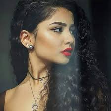 اشتاق اليك كل يوم‎