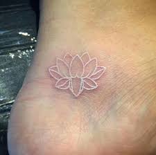 For all my brown skin royals looking into getting a white ink tattoo, here's my experience. Pros Cons Of White Ink Tattoos Example Images Authoritytattoo